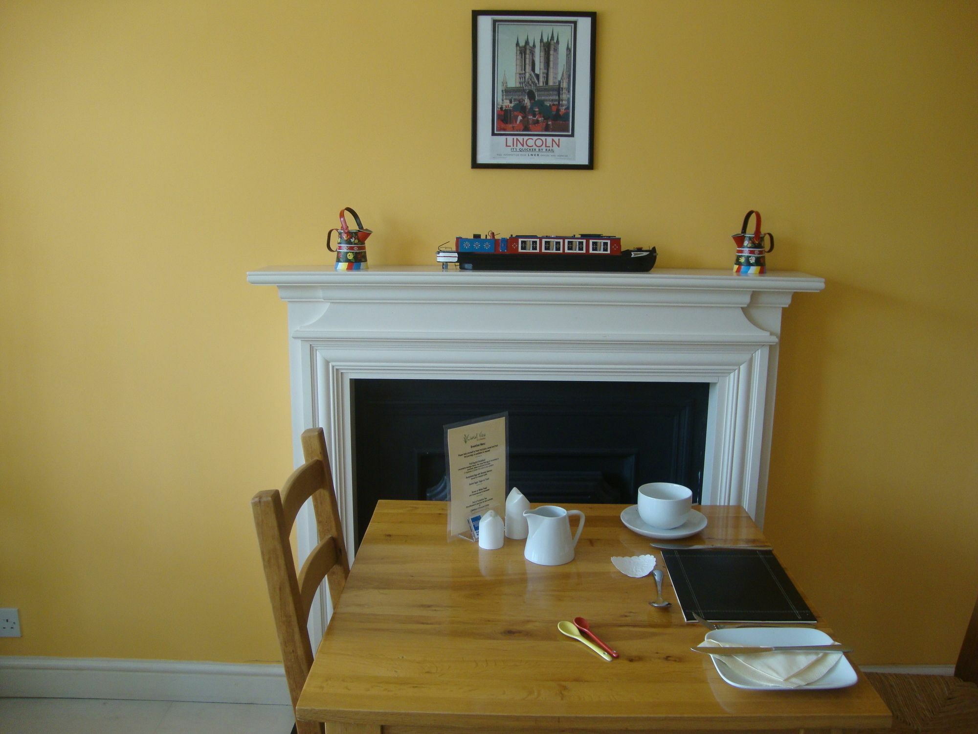 Canal View Bed And Breakfast Saxilby Exterior photo