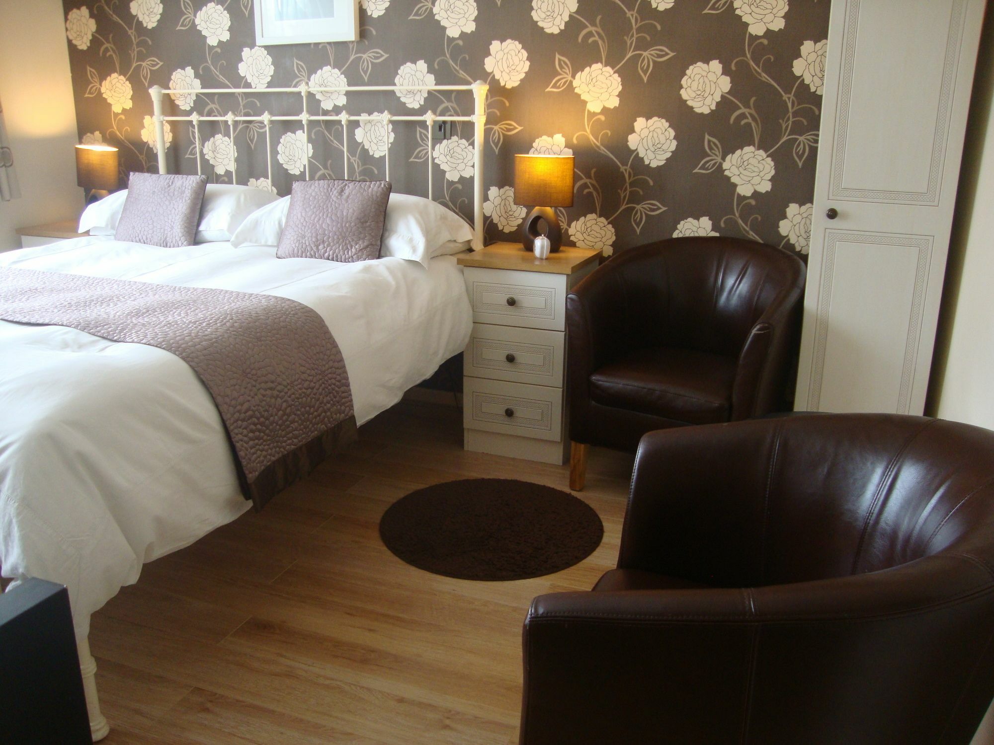 Canal View Bed And Breakfast Saxilby Exterior photo